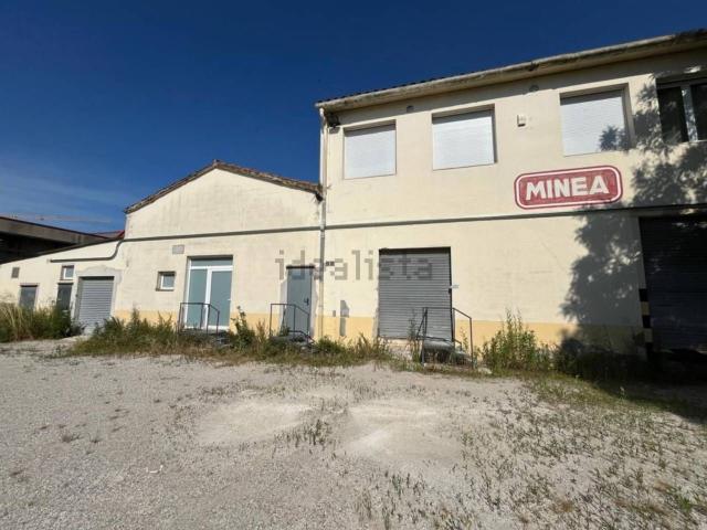 Nave en alquiler en Girona