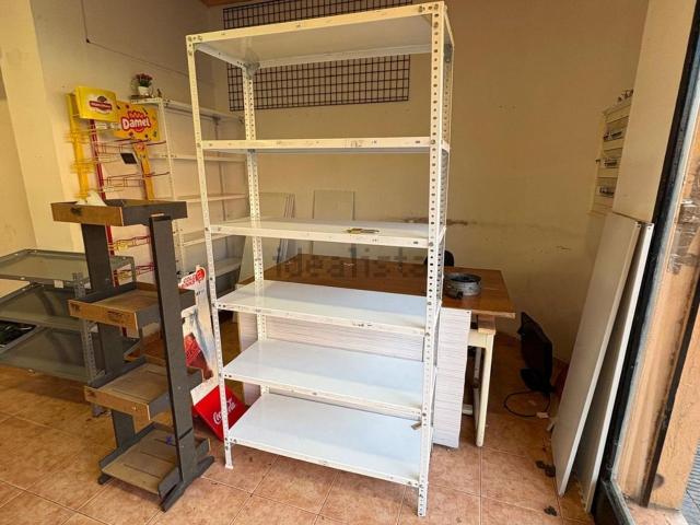 Local Comercial en alquiler en Barri Vell, Gironès