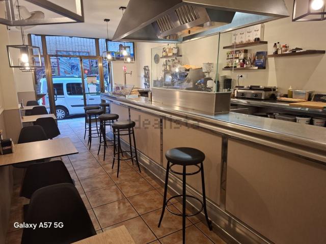 Local Comercial en alquiler en Eixample, Gironès