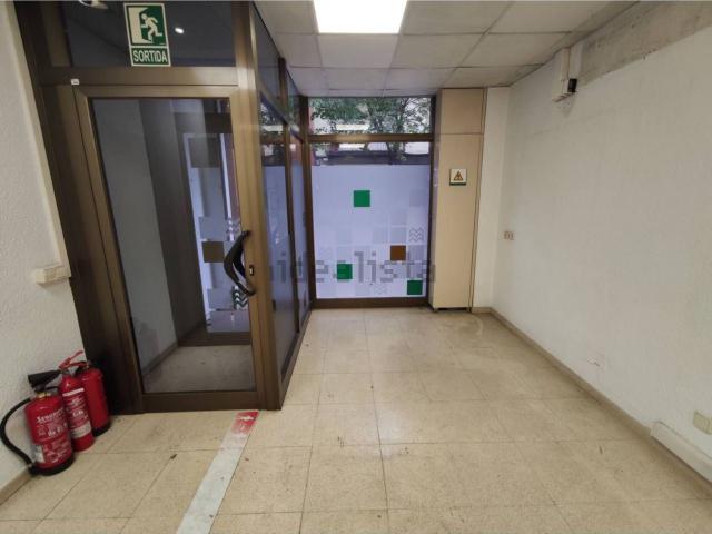 Local Comercial en alquiler en Eixample, Gironès