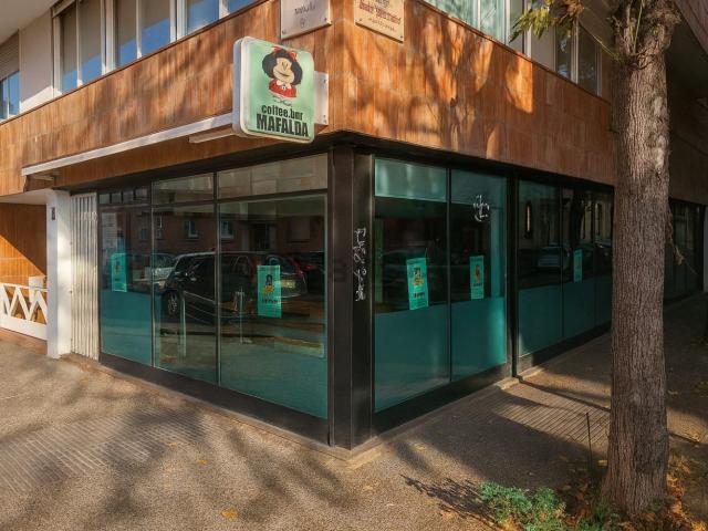 Local Comercial en alquiler en Eixample, Gironès