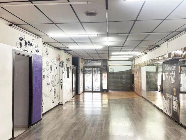 Local Comercial en alquiler en Santa Eugènia, Gironès