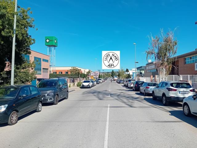 Nave en alquiler en Girona