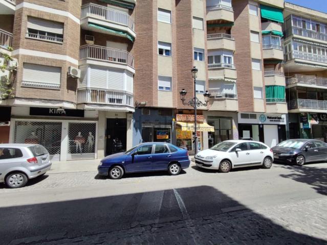 Local Comercial en alquiler en Centro - Sagrario, Granada