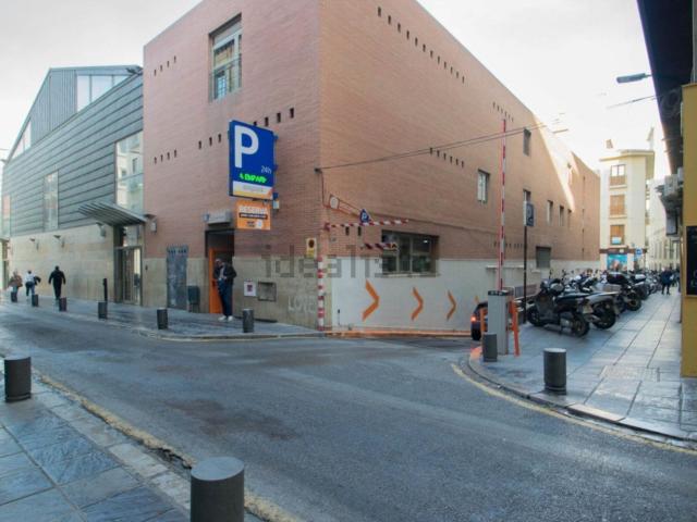 Local Comercial en venta en Centro, Comarca de la Vega de Granada