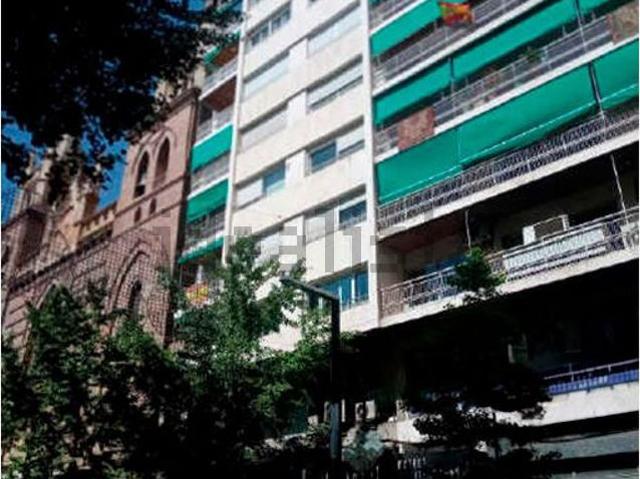 Local Comercial en venta en Granada, Centro - Sagrario