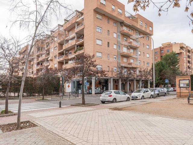 Local Comercial en venta en Genil, Comarca de la Vega de Granada