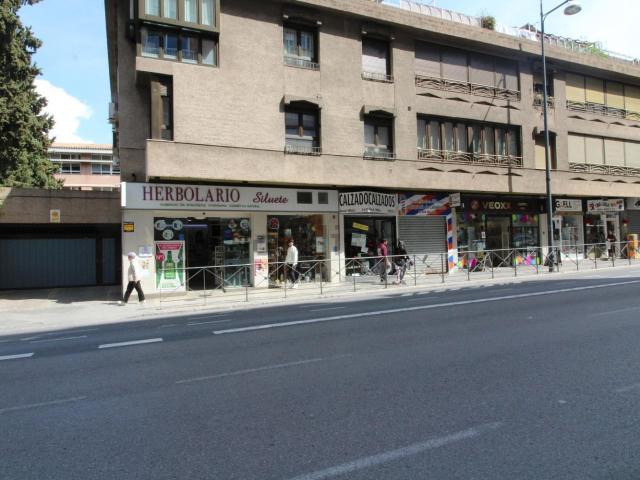 Local Comercial en alquiler en Genil, Comarca de la Vega de Granada