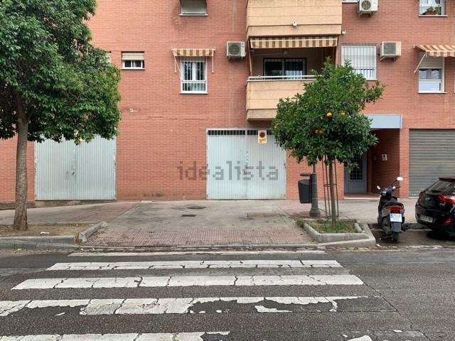 Local Comercial en venta en Chana, Comarca de la Vega de Granada