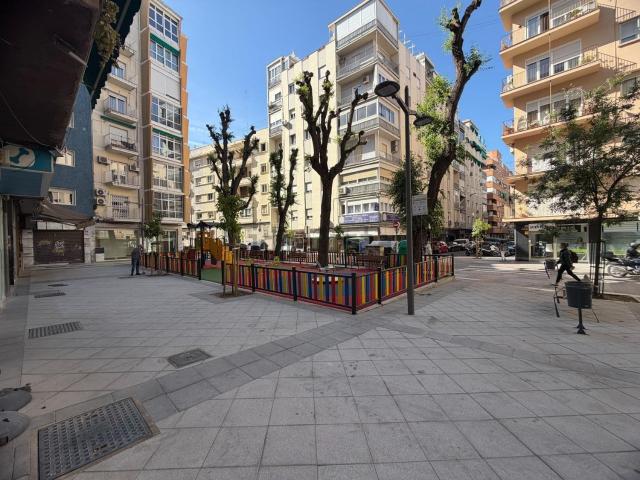 Local Comercial en alquiler en Ronda, Comarca de la Vega de Granada