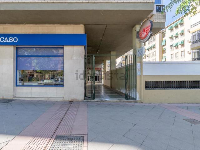 Local Comercial en venta en Chana, Comarca de la Vega de Granada