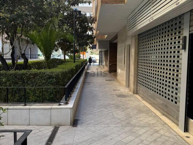 Local Comercial en alquiler en Genil, Comarca de la Vega de Granada