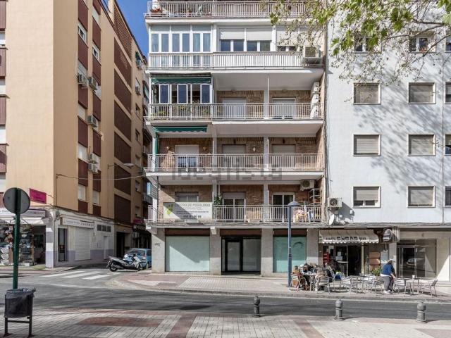 Local Comercial en venta en Granada