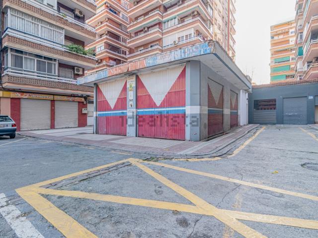 Local Comercial en venta en Granada, Angustias - Chana - Encina