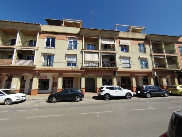 Local Comercial en venta en Genil, Granada