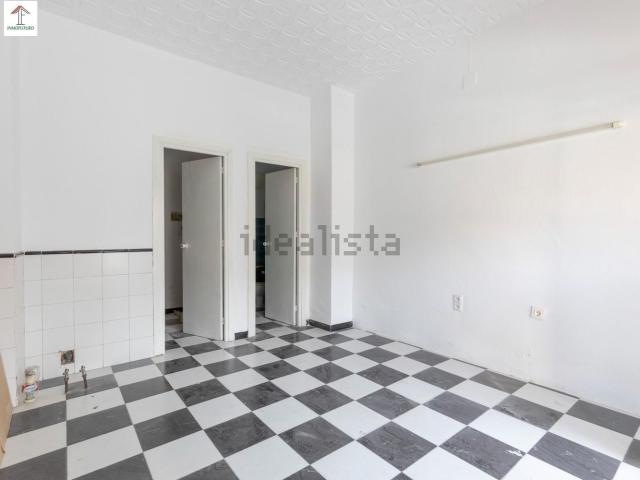 Local Comercial en venta en Granada, Zaidín - Vergeles