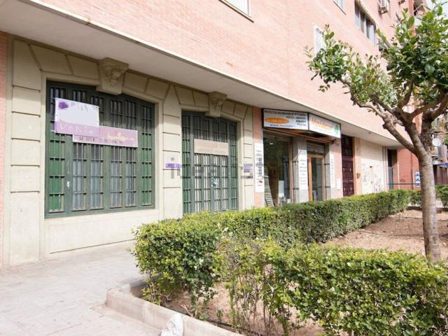 Local Comercial en venta en Granada, Joaquina Eguaras
