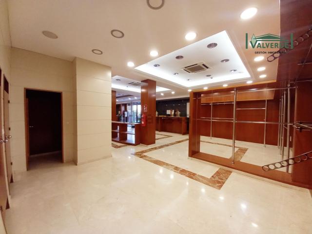 Local Comercial en venta en Granada, Joaquina Eguaras