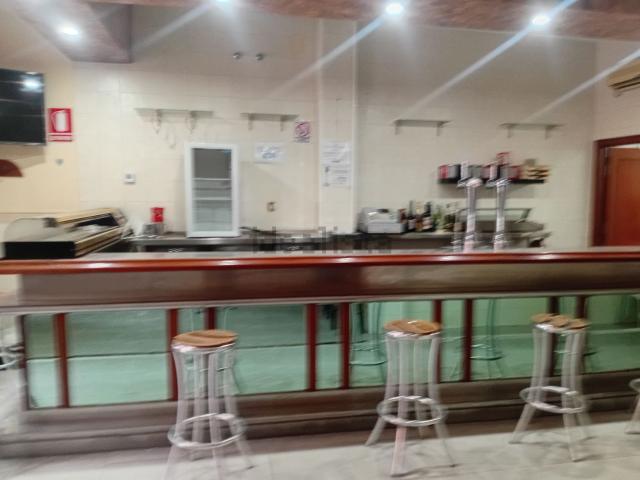 Local Comercial en venta en Granja De Torrehermosa, Extremadura