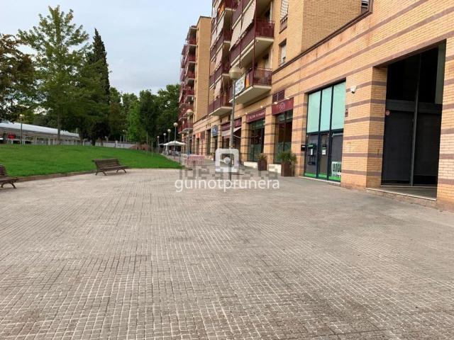 Local Comercial en alquiler en Centre, Granollers