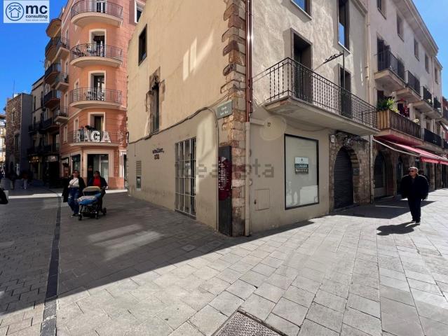 Local Comercial en alquiler en Centre, Granollers