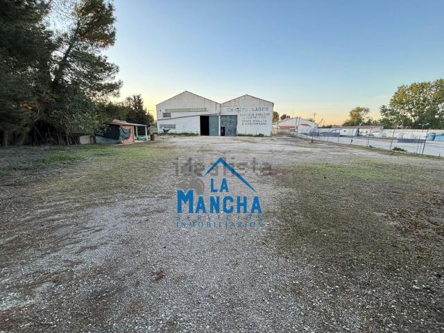 Nave en venta en Hellín, Castilla-La Mancha