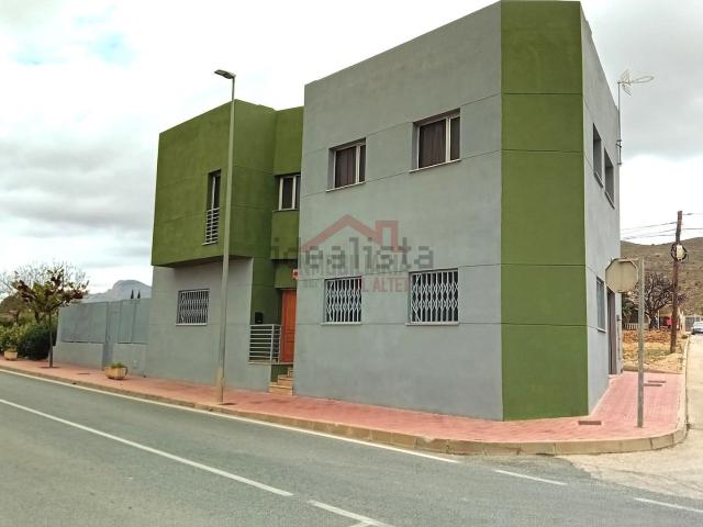 Nave en venta en el Vinalopó Mitjà / El Vinalopó Medio, Valencia