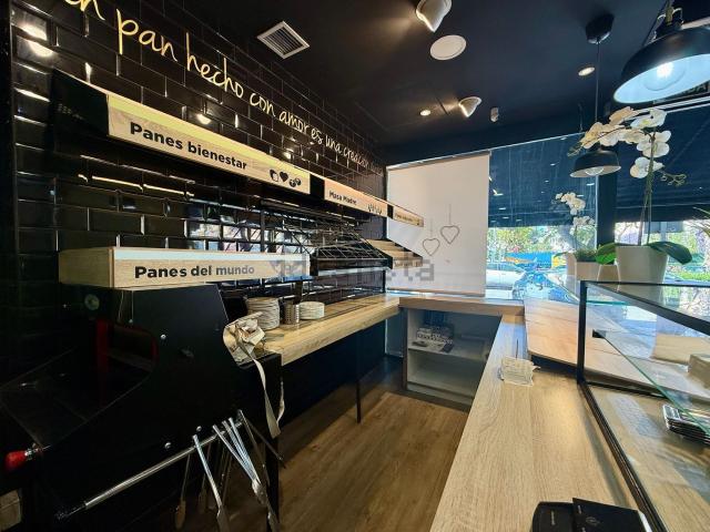 Local Comercial en alquiler en Carretera de Cádiz, Málaga-Costa del Sol