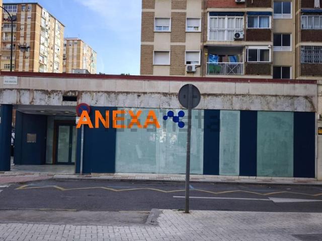 Local Comercial en alquiler en Carretera de Cádiz, Málaga-Costa del Sol