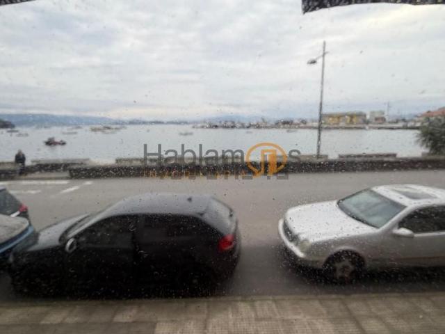 Local Comercial en venta en A Illa de Arousa, O Salnés
