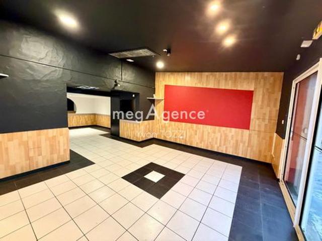 Local Commercial vente à Les Sables-d'Olonne, Château-d'olonne