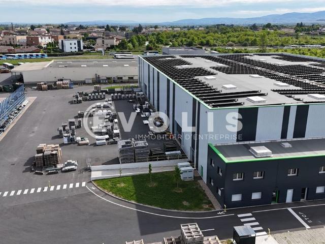 Local Commercial vente à Villefranche-sur-Saône, Rhône
