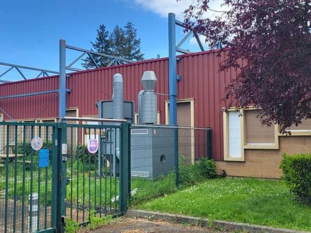 Local Commercial vente à Évreux, Evreux