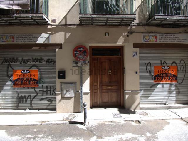 Local Comercial en alquiler en Centro - Sagrario, Granada