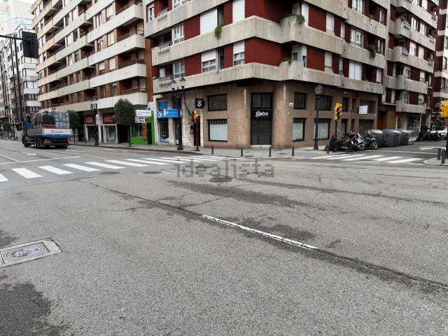 Local Comercial en venta en Gijón, El Coto