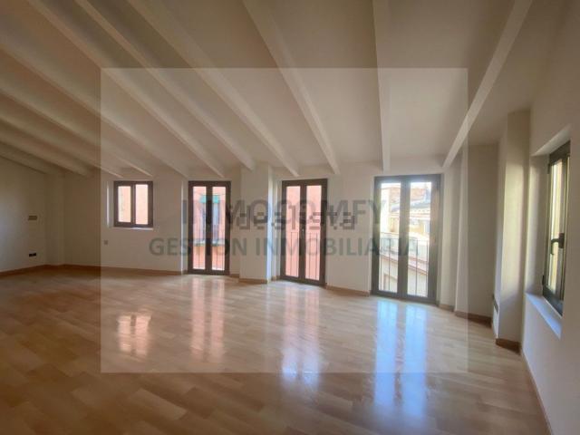 Local Comercial en alquiler en Baix Empordà, Catalunya