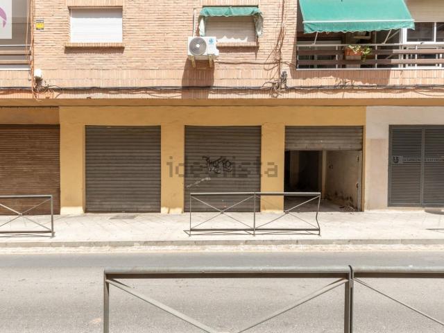 Local Comercial en venta en Granada, La Cruz