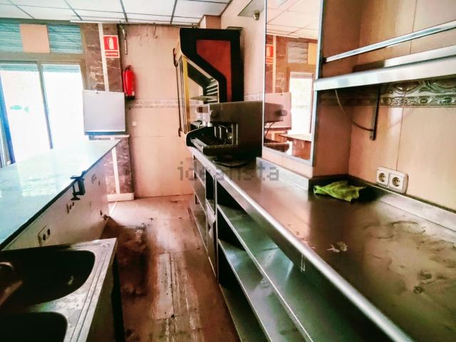 Local Comercial en venta en La Cruz, Granada