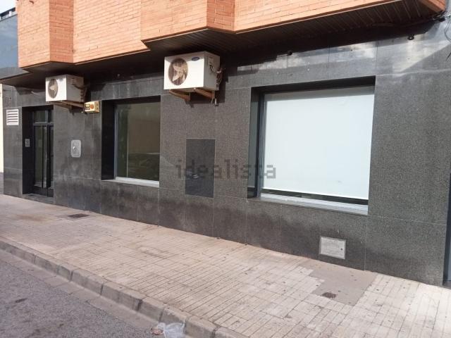 Local Comercial en venta en La Gineta, Castilla-La Mancha