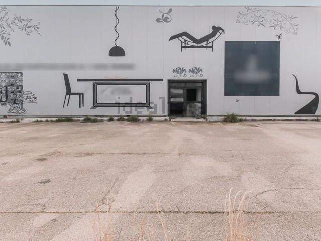 Nave en venta en La Sénia