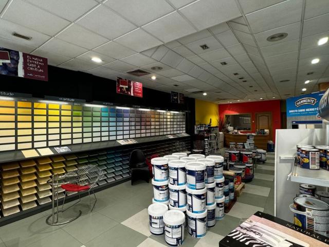 Local Comercial en alquiler en Castellciutat, Alt Urgell