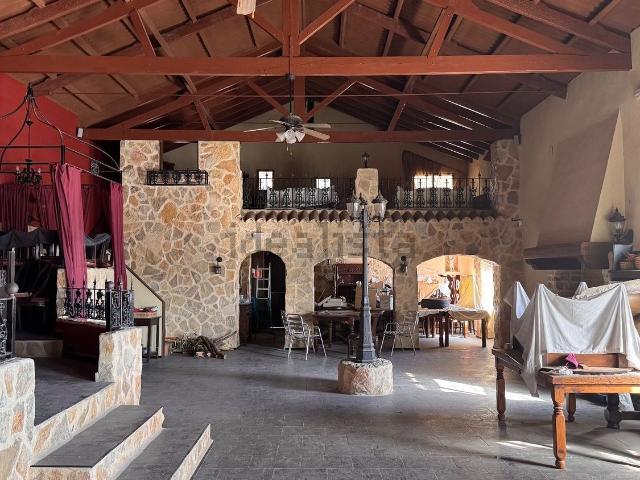 Local Comercial en venta en Bordes, la Vila Joiosa / Villajoyosa