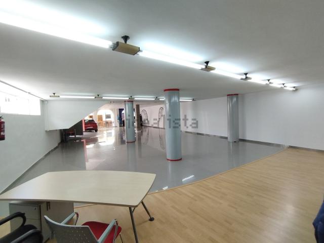Local Comercial en venta en Barrio Ermitaño, La Zubia