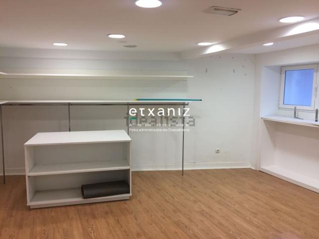 Local Comercial en venta en Lasarte-oria, Guipúzcoa
