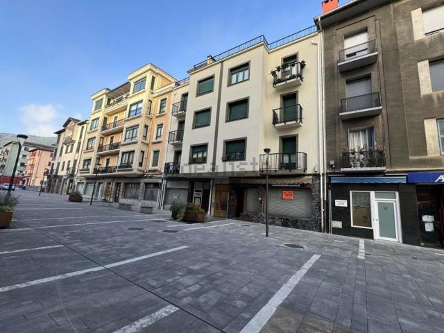 Local Comercial en venta en Legazpi, Guipúzcoa