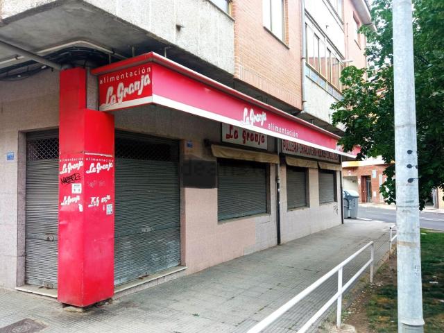 Local Comercial en venta en Inmaculada, León