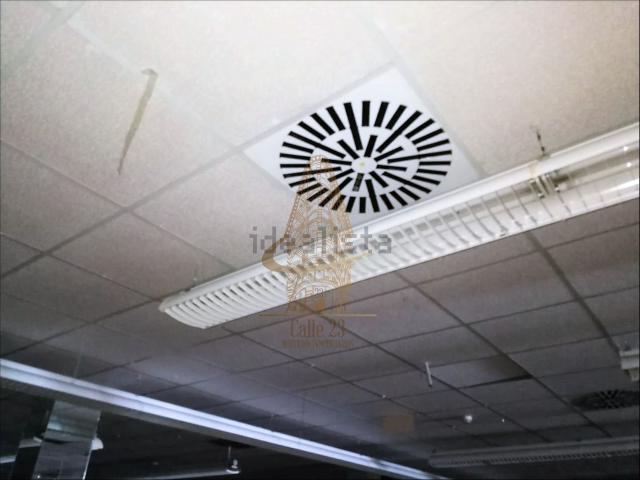 Local Comercial en alquiler en Costa Occidental, Andalucía