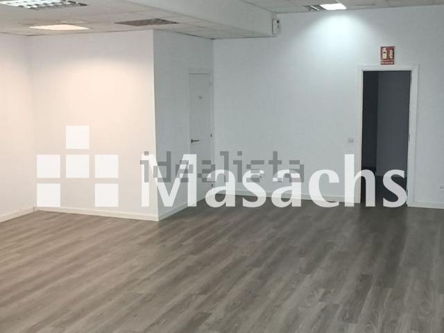 Local Comercial en alquiler en les Arenes, Vallès Occidental
