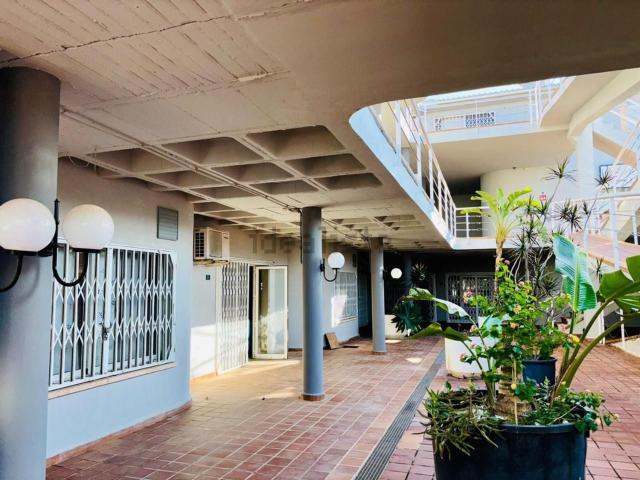 Local Comercial en venta en Dénia, les Marines