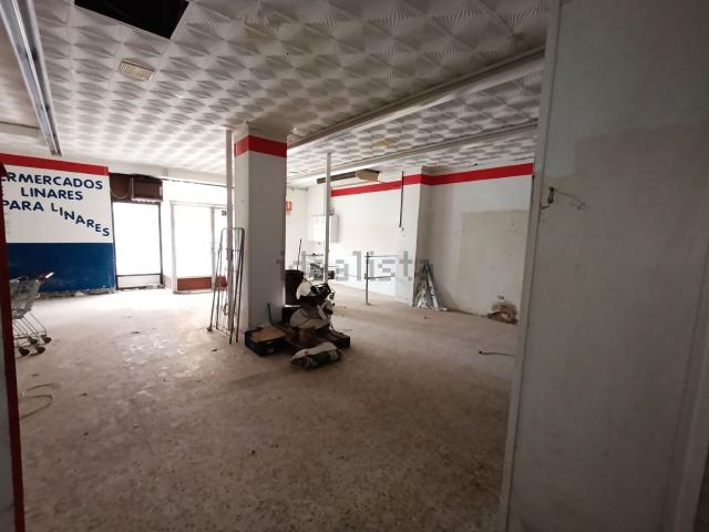 Local Comercial en venta en Linares